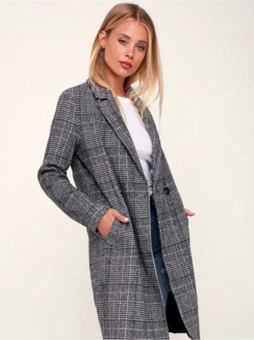 Lulu’s Womens Black & Gray Plaid Coat